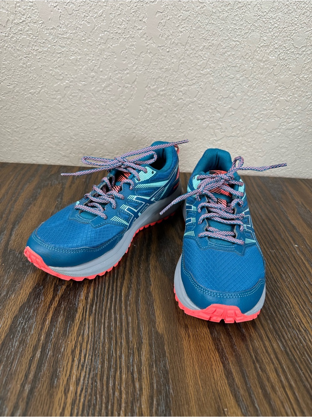 ASICS Trail Scout 2 Sz 8